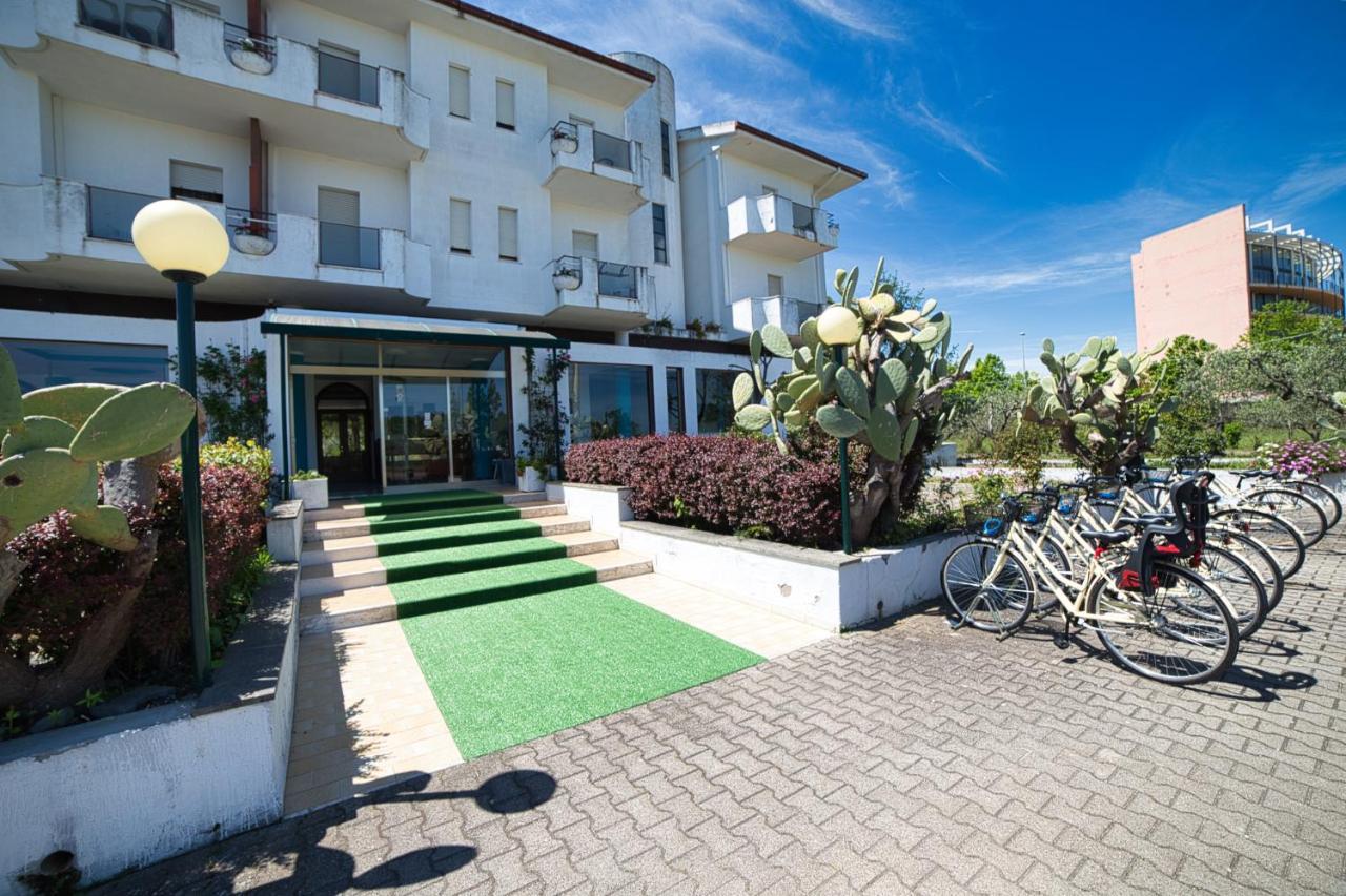 Sporting Hotel 3*